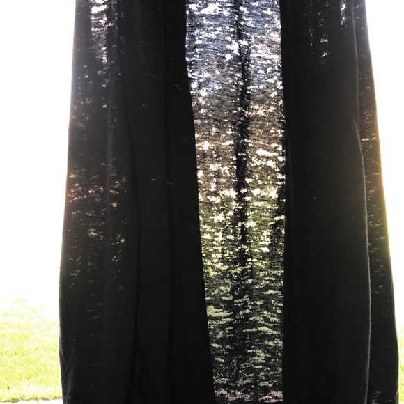 Sleeveless Burn out Cardigan - Picture 4 of 4